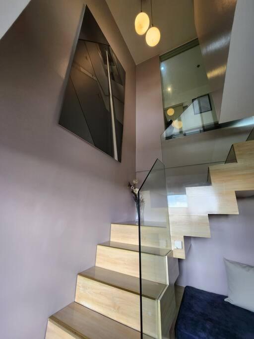 Enjoy Bgc Sunset And Golf Course View 2 Bedroom Loft With 100Mbps Internet Connection Μανίλα Εξωτερικό φωτογραφία